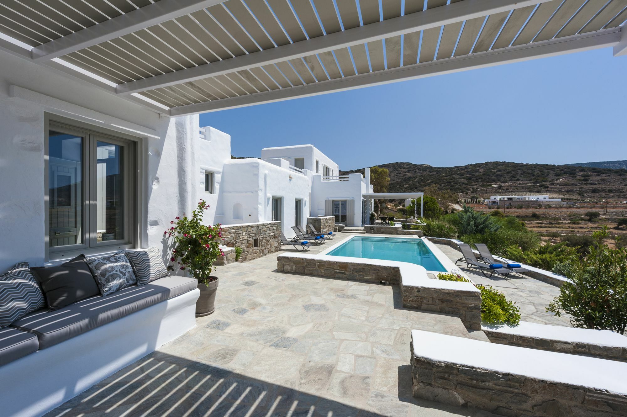 Niriides Luxury Villas Aliki  Exterior photo